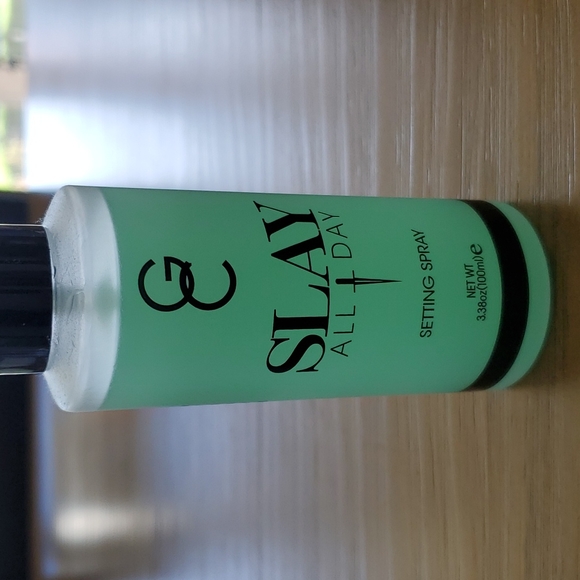 Gerard Cosmetics Slay All Day setting spray - Picture 2 of 4